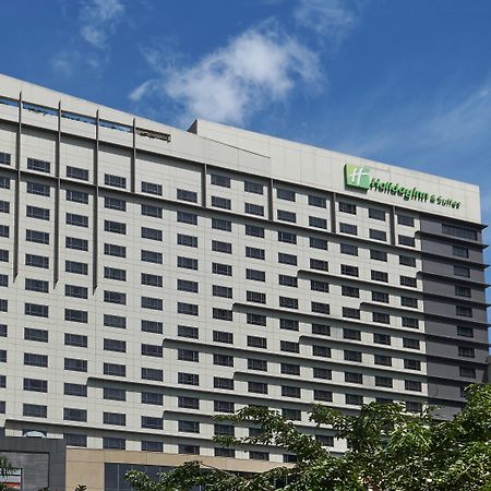 Holiday Inn & Suites Makati By Ihg San Pedro Makati Exterior foto Holiday Inn Express in Cebu, Philippines