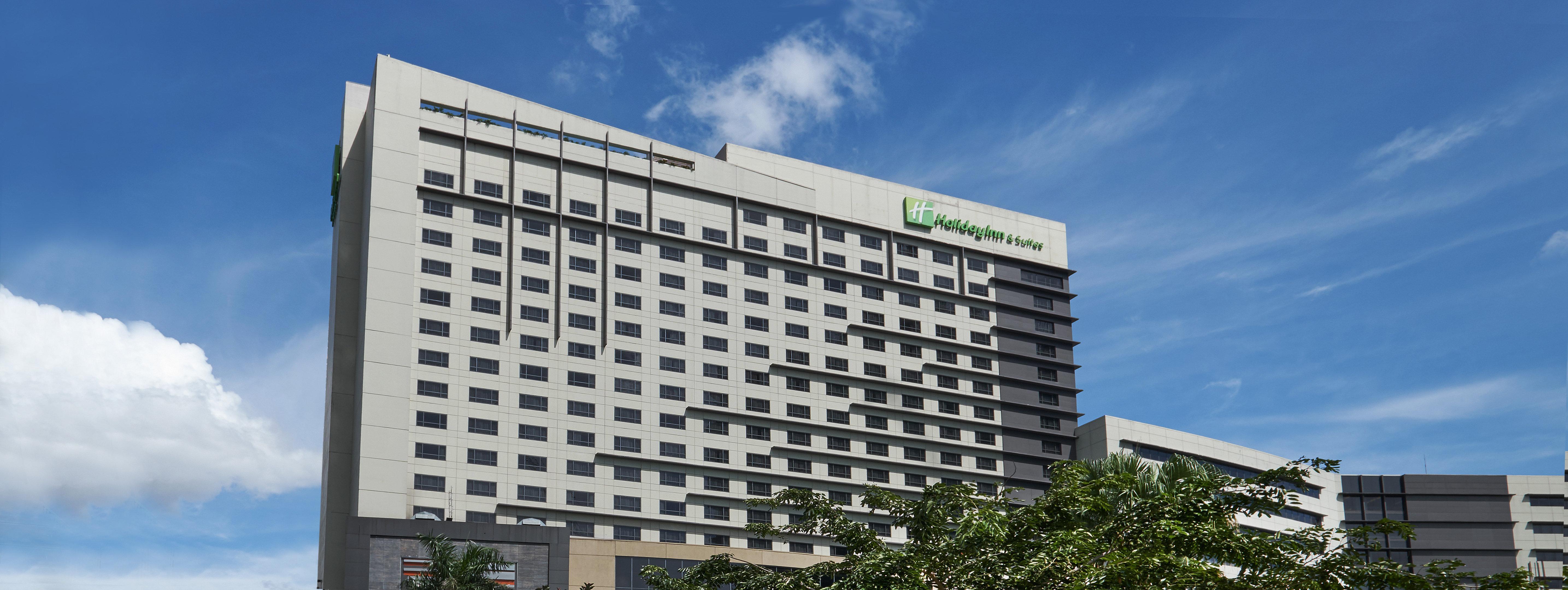 Holiday Inn & Suites Makati By Ihg San Pedro Makati Exterior foto Holiday Inn Express in Cebu, Philippines
